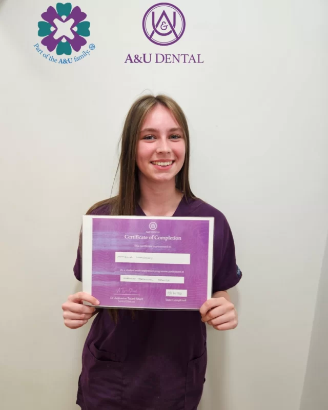 Experience is one of the best ways to grow into a great professional. This week, Amilia joined us at Avenue Dental Centre for work experience. She’s shown a strong interest in pursuing a career in dentistry, and we’re glad to have been part of her journey.
 All the very best, Amilia!

#AvenueDentalCentre #Leigh #WorkExperience